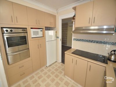 8 Nona Place, Dubbo