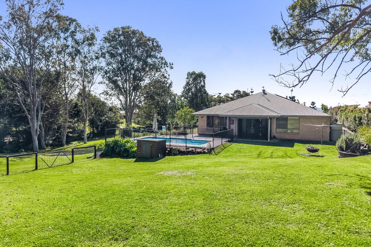 9 Livotto Drive, Richmond Hill