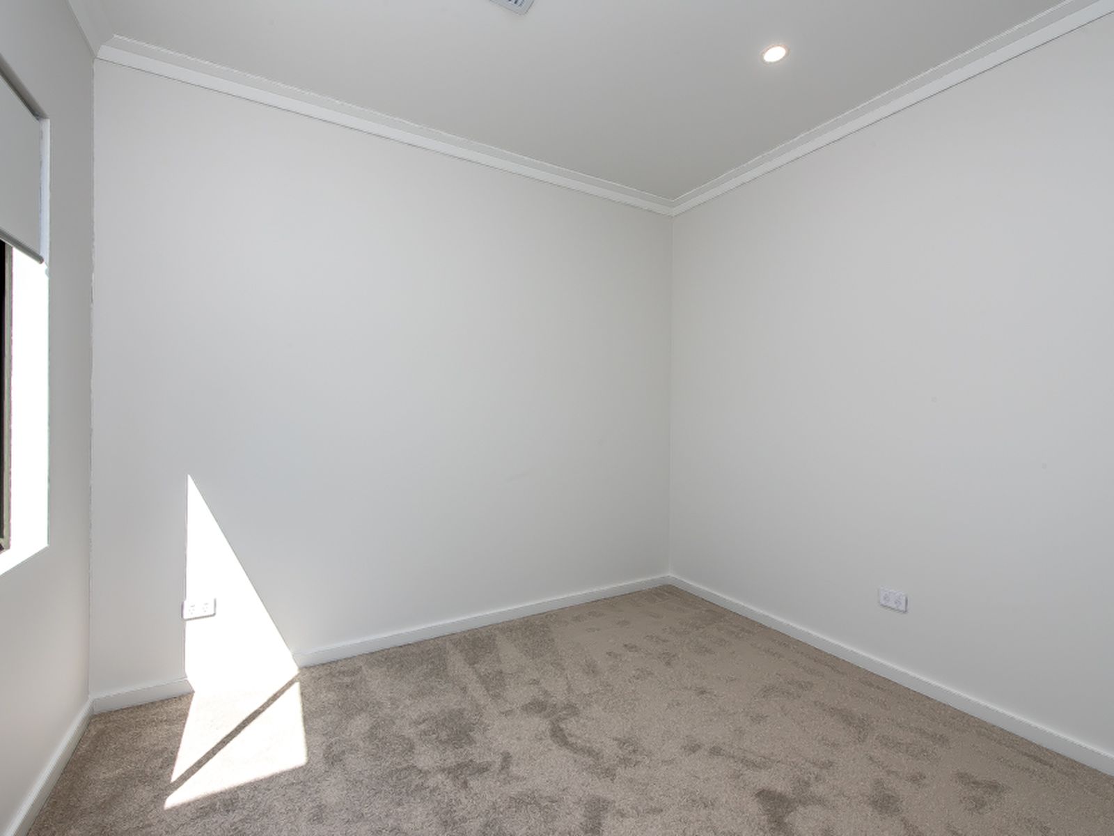 11C Canara Road, Westminster