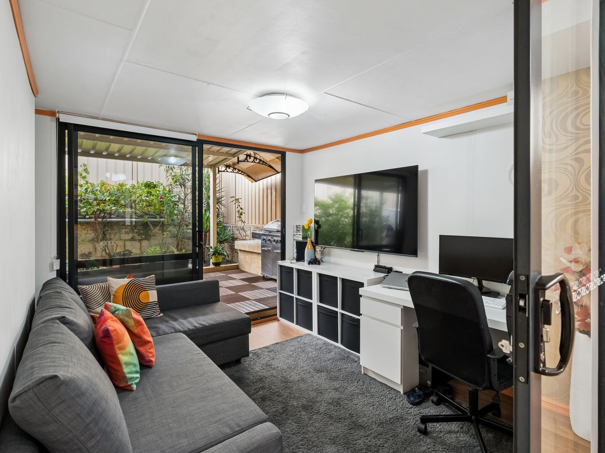 89 Cheltenham Loop, Bertram
