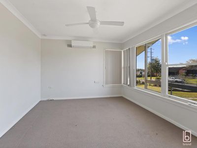 6 Windermere Avenue, Woodberry