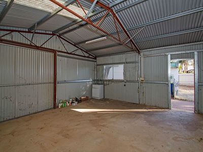 114 Wittenoom Street, West Lamington