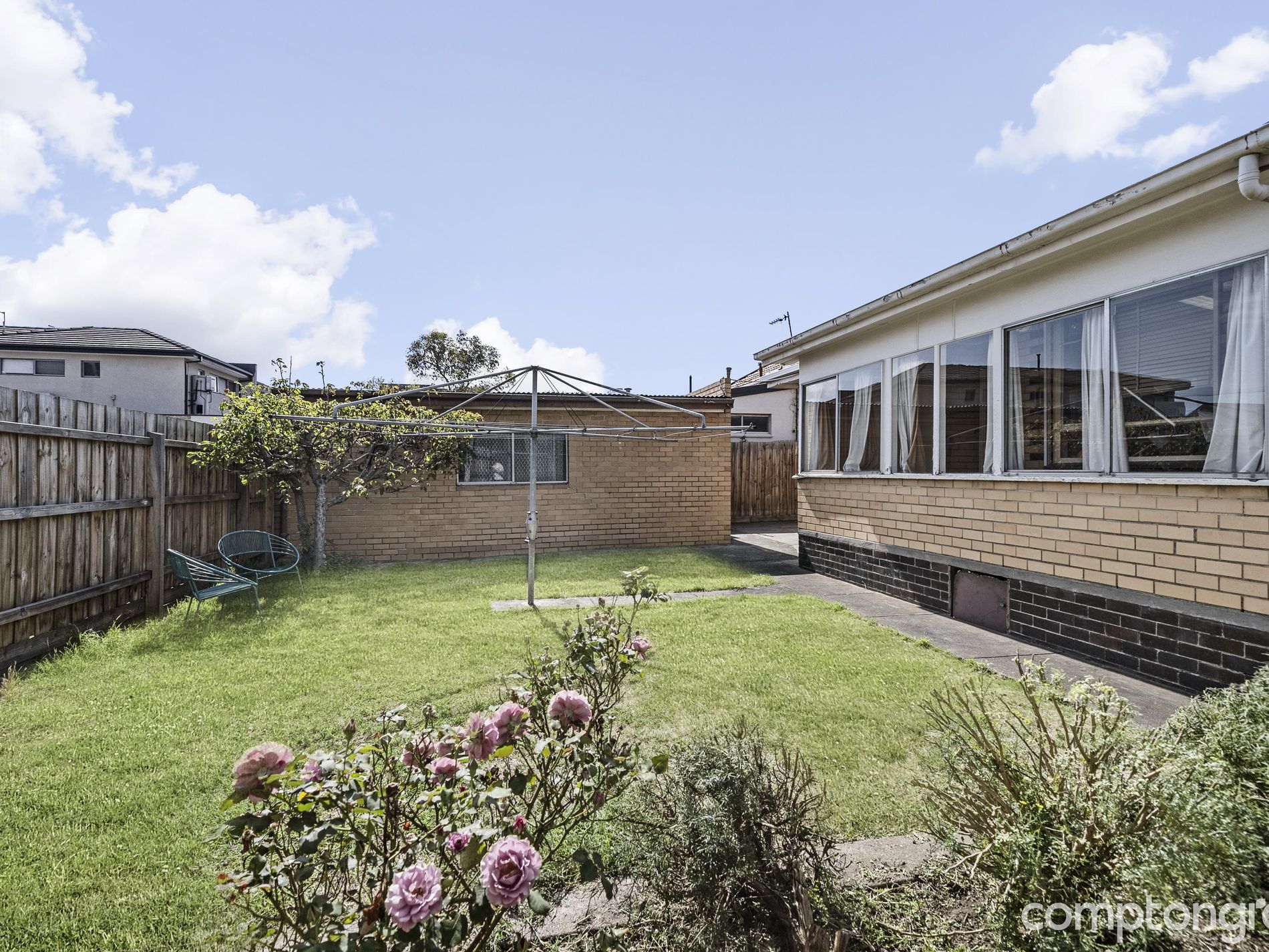 19-21 Donald Street, Footscray