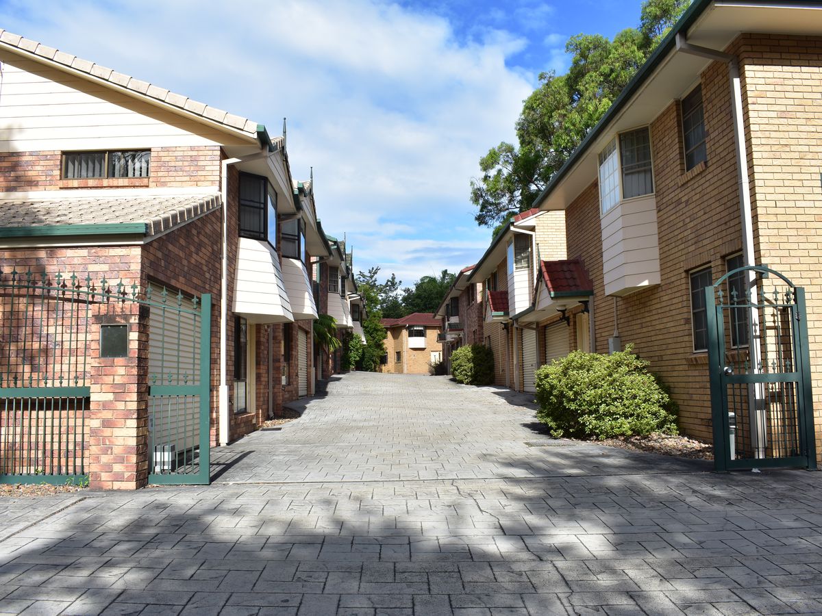 17 / 8-12 Quinn Street, Toowong