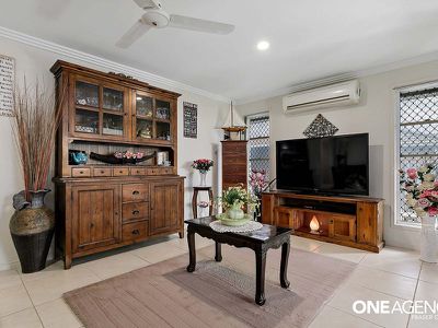 11 Picadilly Circuit, Urraween