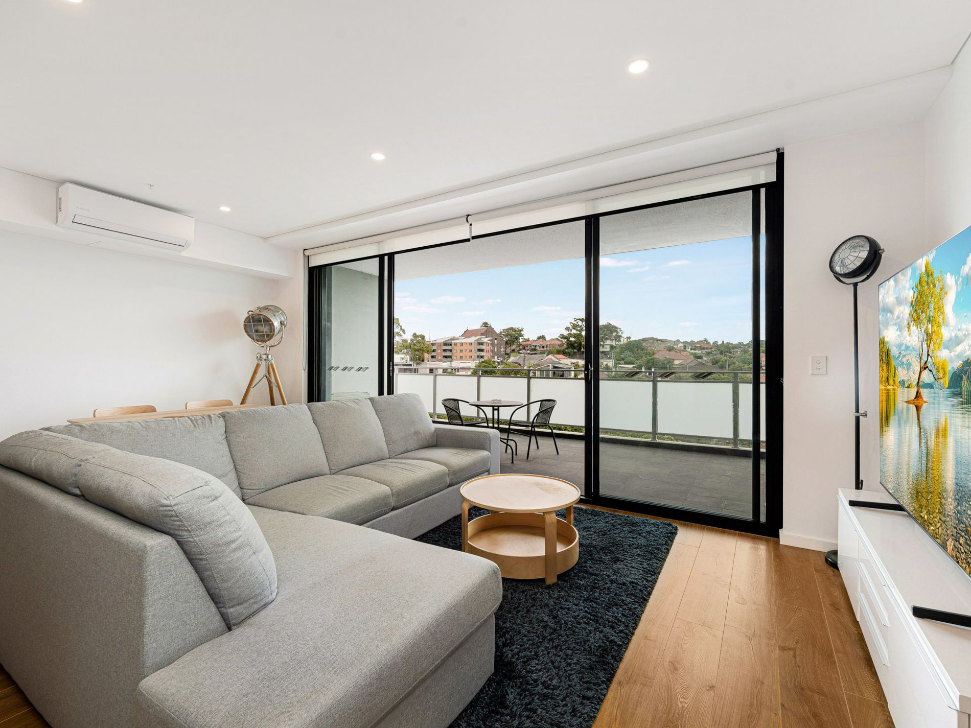 A401 / 433-439 Princes Highway, Rockdale