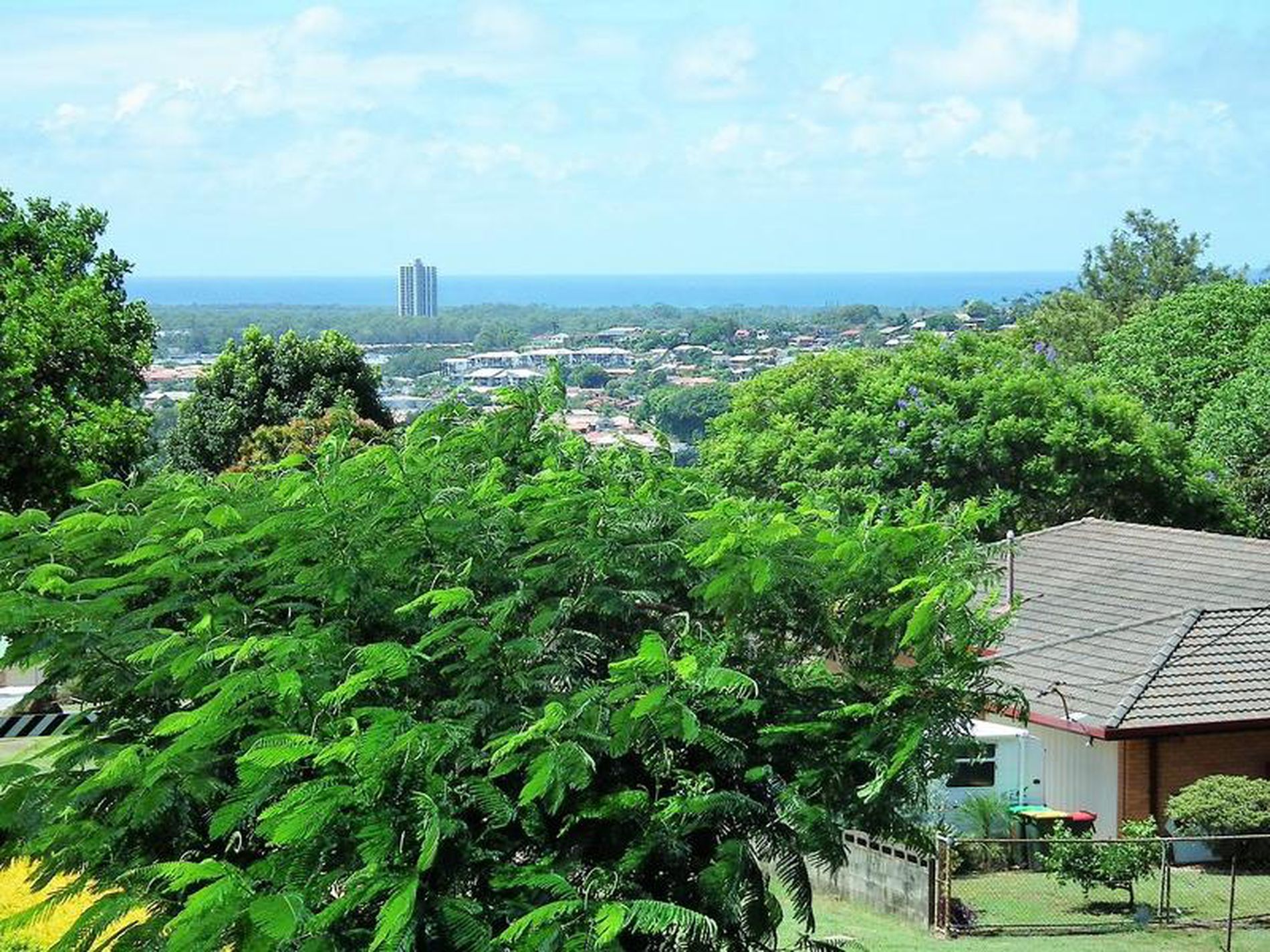 44B Lochlomond Drive, Banora Point