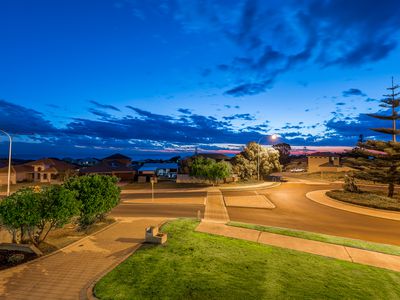 130 Lagoon Drive, Yanchep