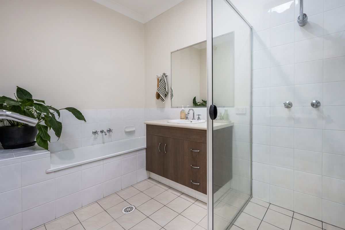2 / 4 Witonga Drive, Yamba