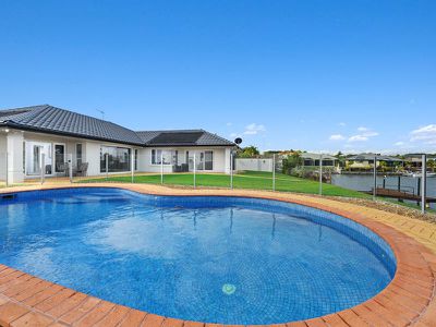 9 Parkwater Point, Helensvale