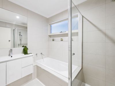 19 Sunray Court, Croydon