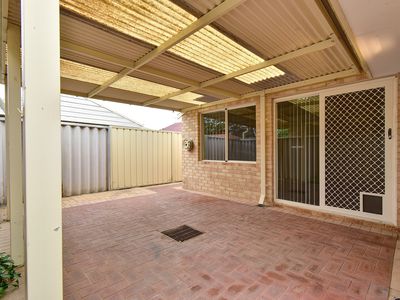 5 / 10 Siderno Rise, Hocking