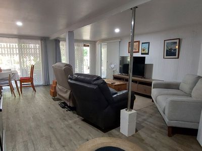 12 Taylor Street, West Mackay