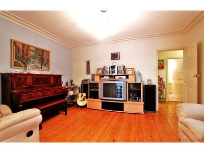 1449 Centre Road, Clayton