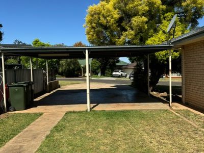 2 / 28 Middleton Street, Parkes