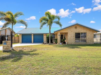 5 PELICAN WAY, Woodgate