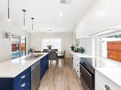 34 Sovereign Place, Bridgeman Downs