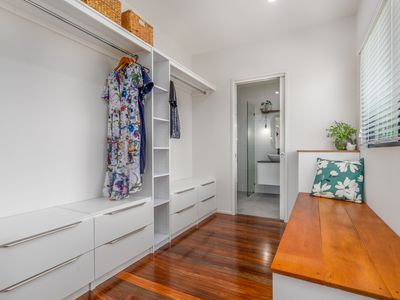 35-39 Marti Street, Bayview Heights