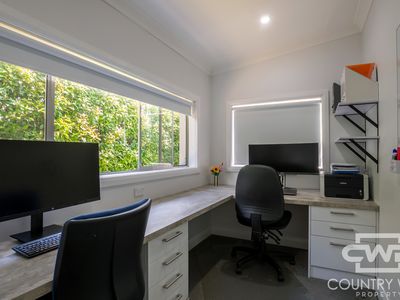 31 McInnes Street, Glencoe