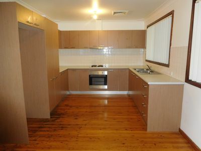 42 Graham Avenue, Casula