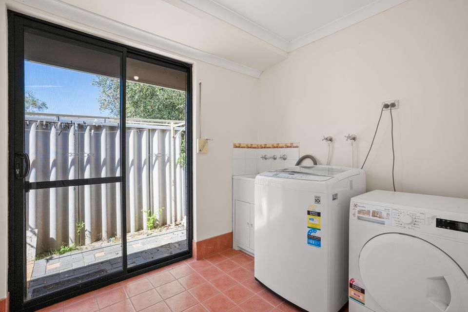 25 Seawind Drive, Rockingham