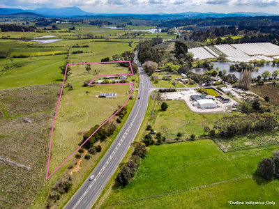 Bass Highway, Deloraine