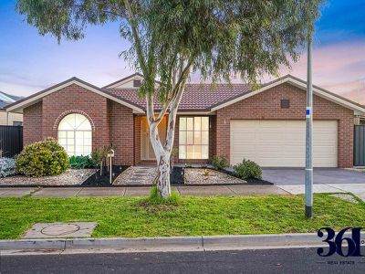 5 Aston Glade, Derrimut