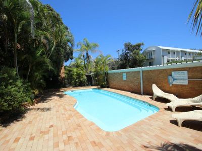 15 / 21 Beach Road, Hawks Nest