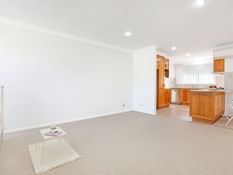 2 / 39 Dempster Street, West Wollongong