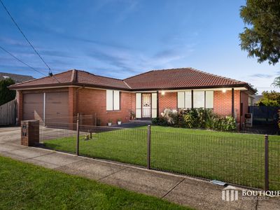 54 McKeon Circuit, Dandenong North
