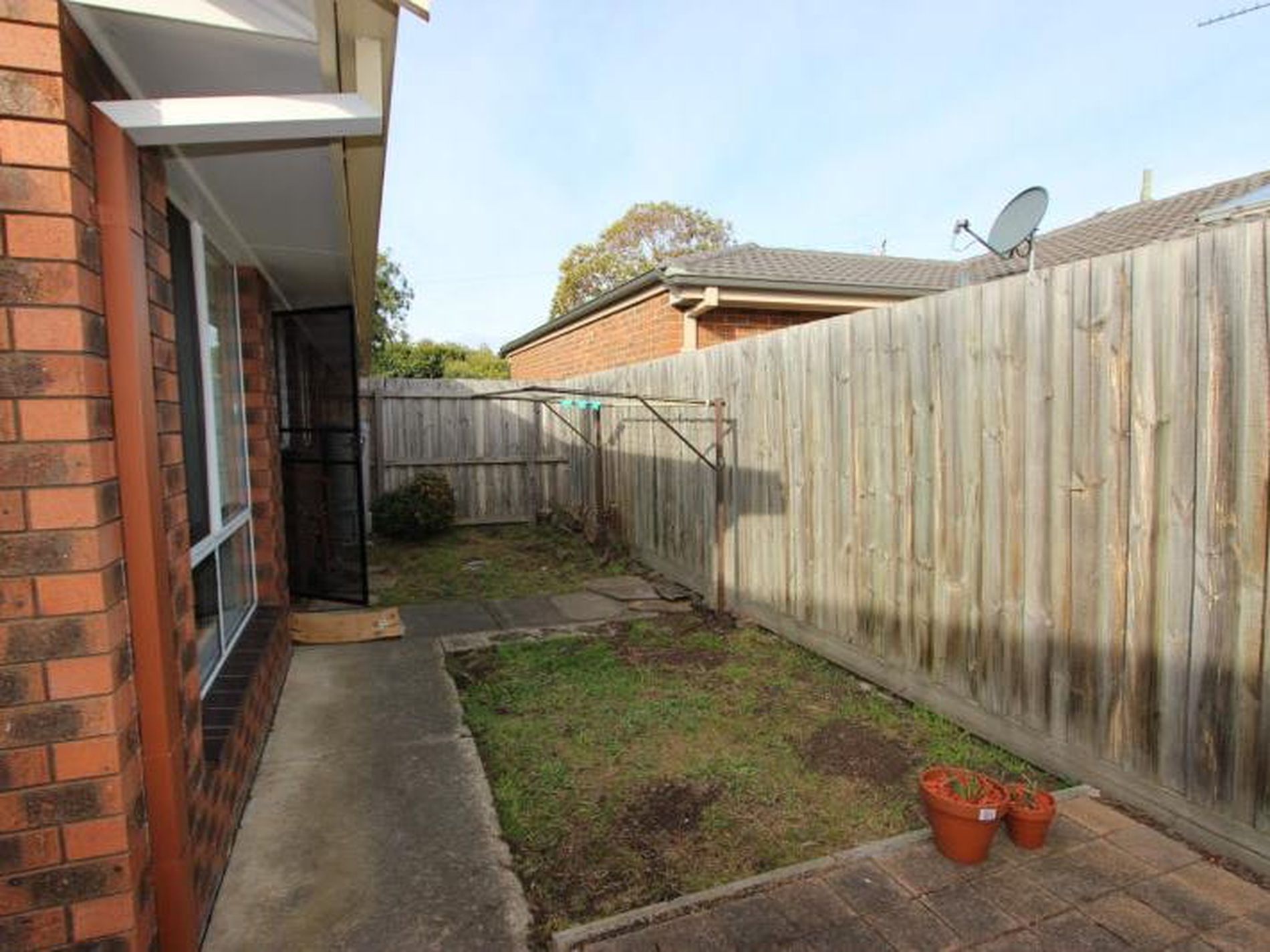 2 / 236 High Street, Belmont