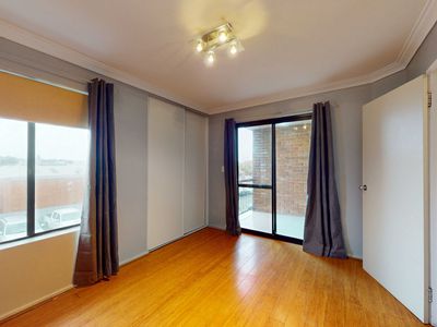 21 / 120-122 Lake Street, Perth
