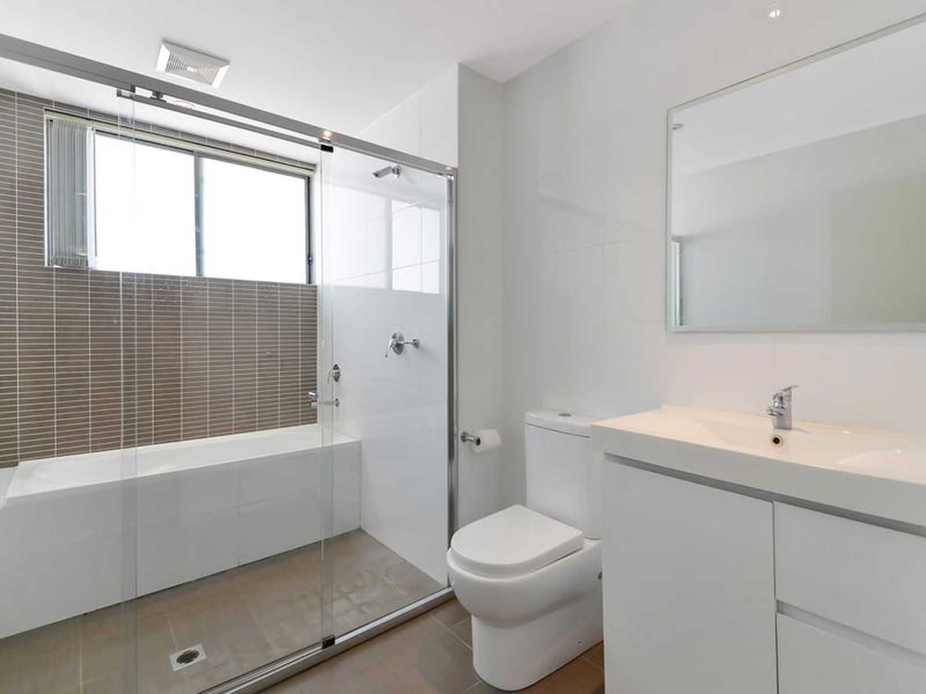 15 Wilson Street, Botany