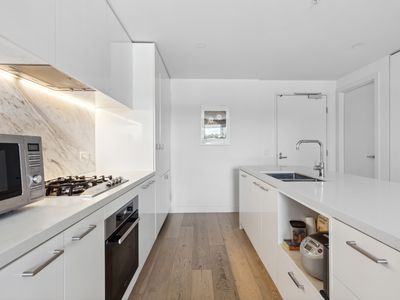 M509 / 188 Macaulay Road, North Melbourne