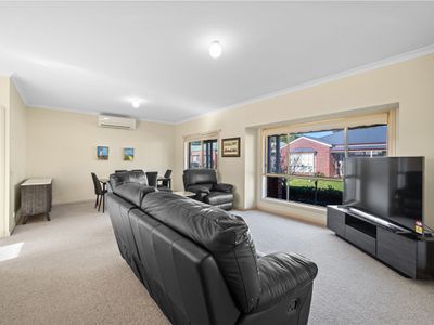 4 Winnen Place, Port Fairy