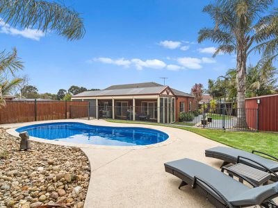 4 Palagia Court, Somerville
