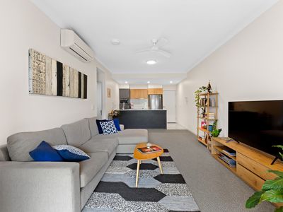 102/83 Lawson St, Morningside