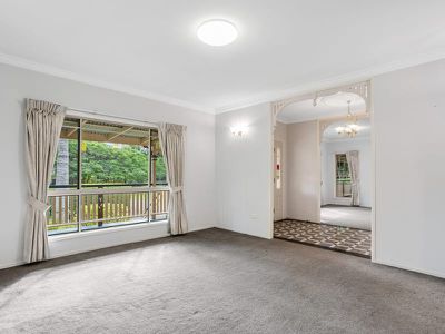 30 Glenmore Crescent, Rochedale South