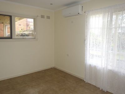 9 Gurnsey Street, Busby