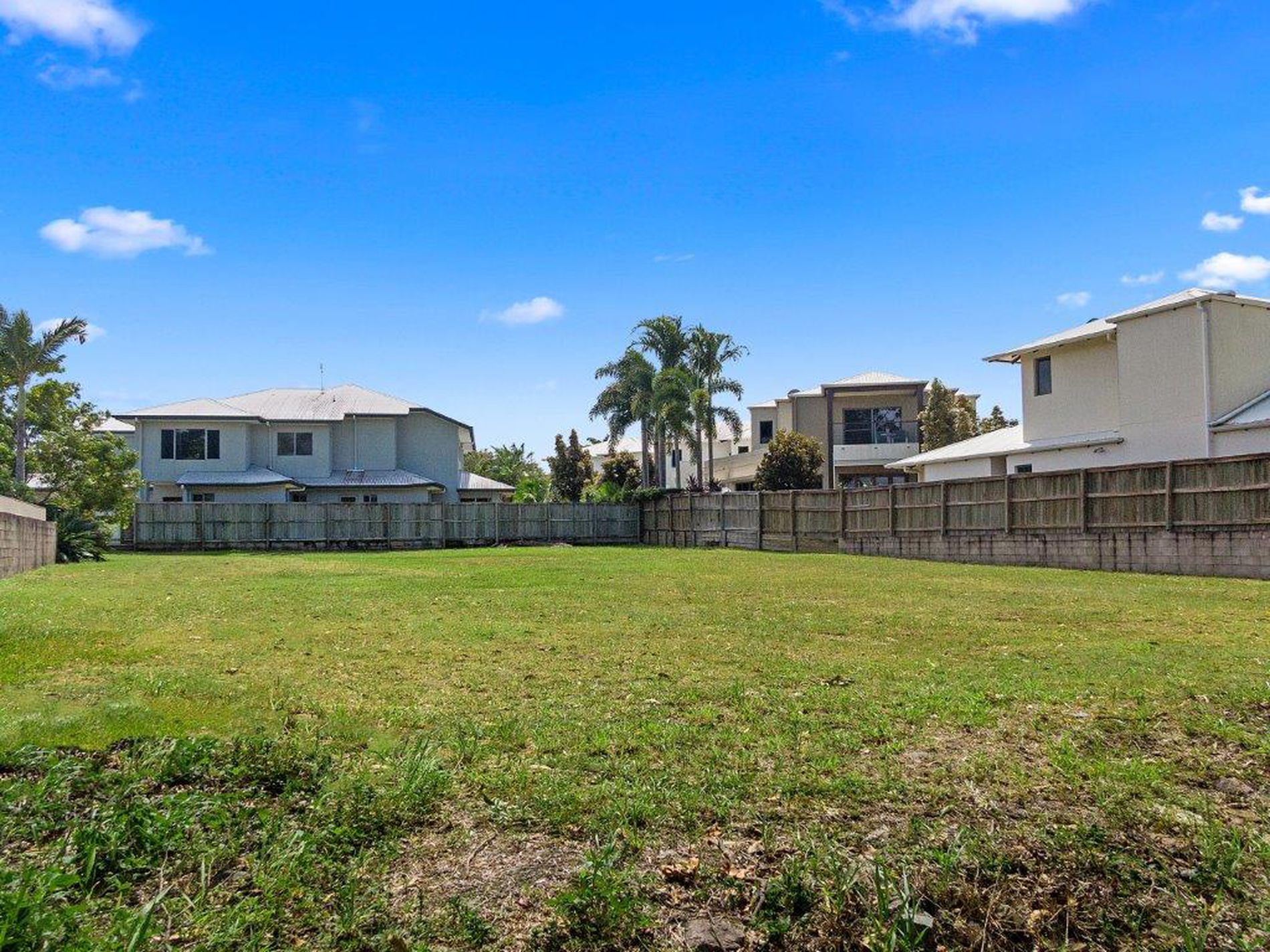 22 Ironhurst Place, Peregian Springs