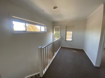 1 / 10-12 Fishburn Grove, Harkness