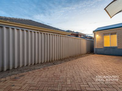 2 / 9 Burwood Road, Balcatta