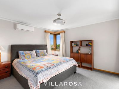 9 Glengarwyn Road, Leopold