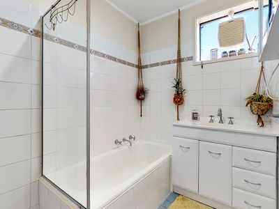1 / 10 Sturt Circle, Dubbo
