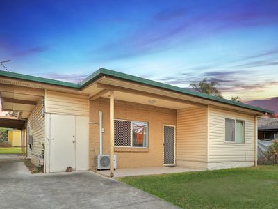 53 Southgate Drive, Woodridge