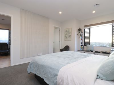 East Tamaki Heights