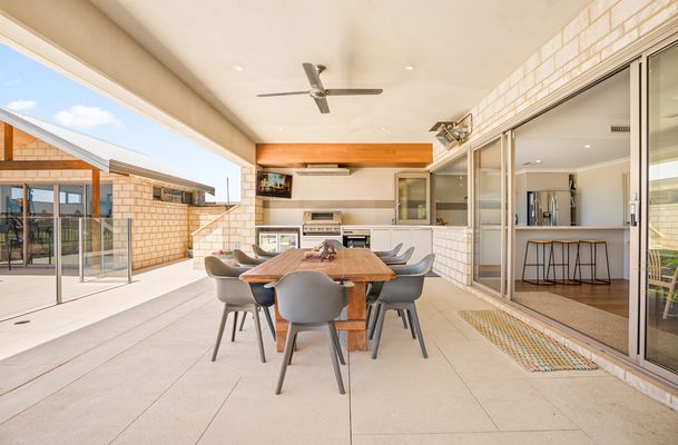 43 Holloways Ridge, Secret Harbour