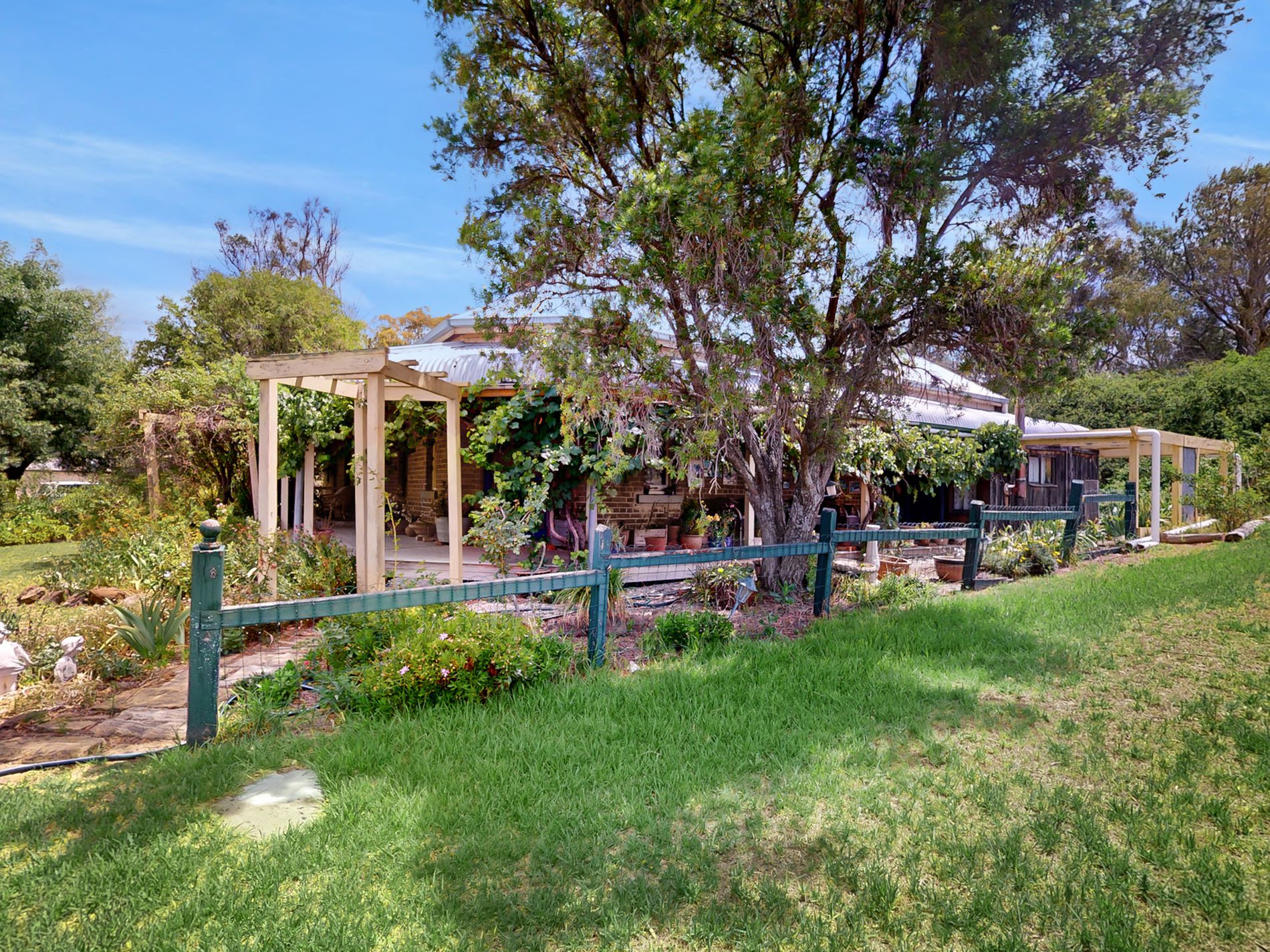 6151 GOLDEN HIGHWAY, Merriwa