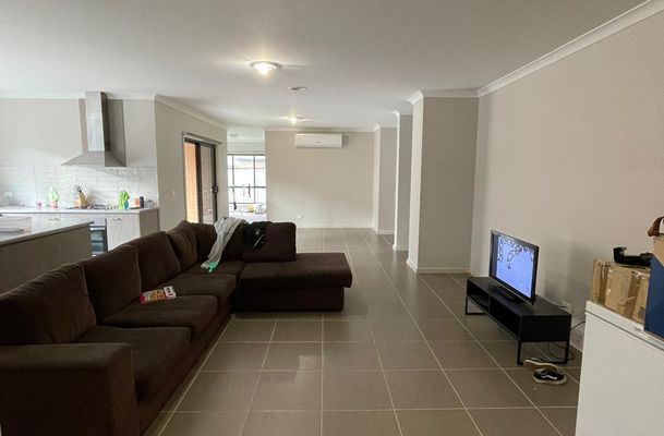 35 Latchford Drive, Mickleham