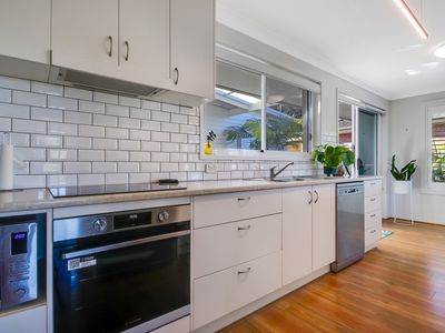 72 Fishermans Crescent, North Narooma
